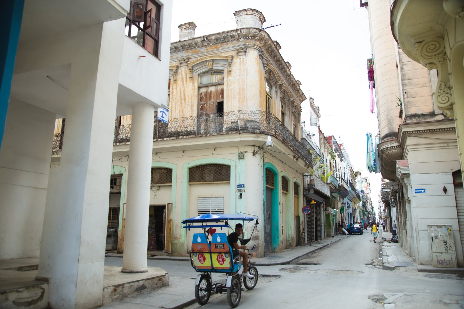Understanding Cuban monetary policy: The move to one unified currency.